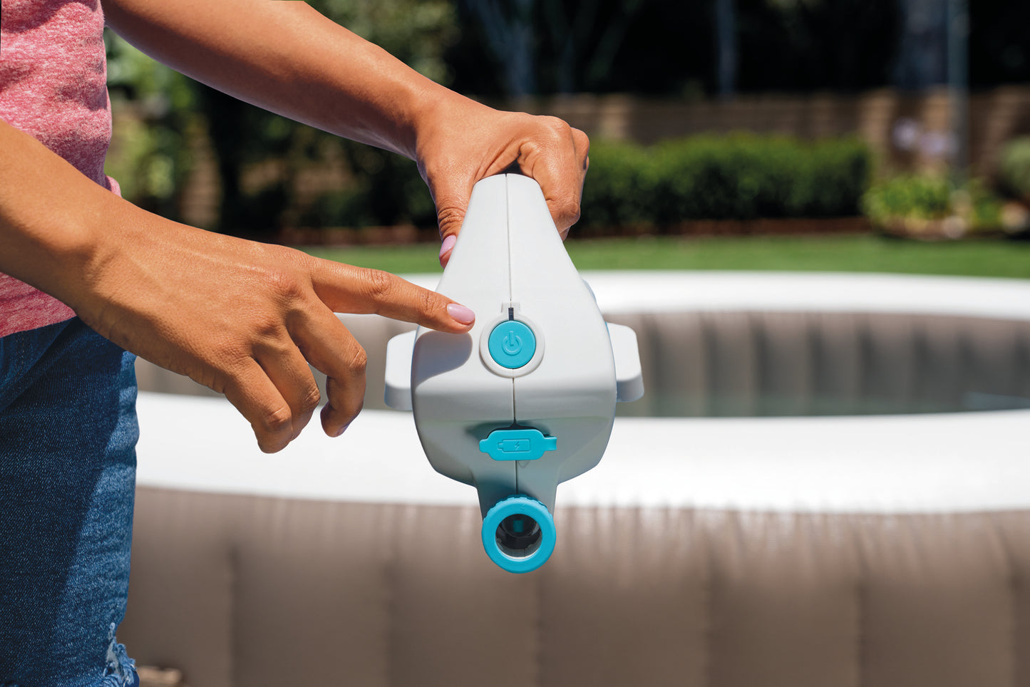 Rechargeable Pool and Spa Vacuum ZR100